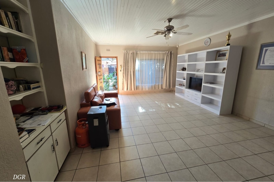 2 Bedroom Property for Sale in Memorial Road Area Northern Cape
